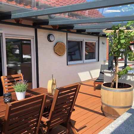 Apartment Keuerleber Holzmaden Екстериор снимка