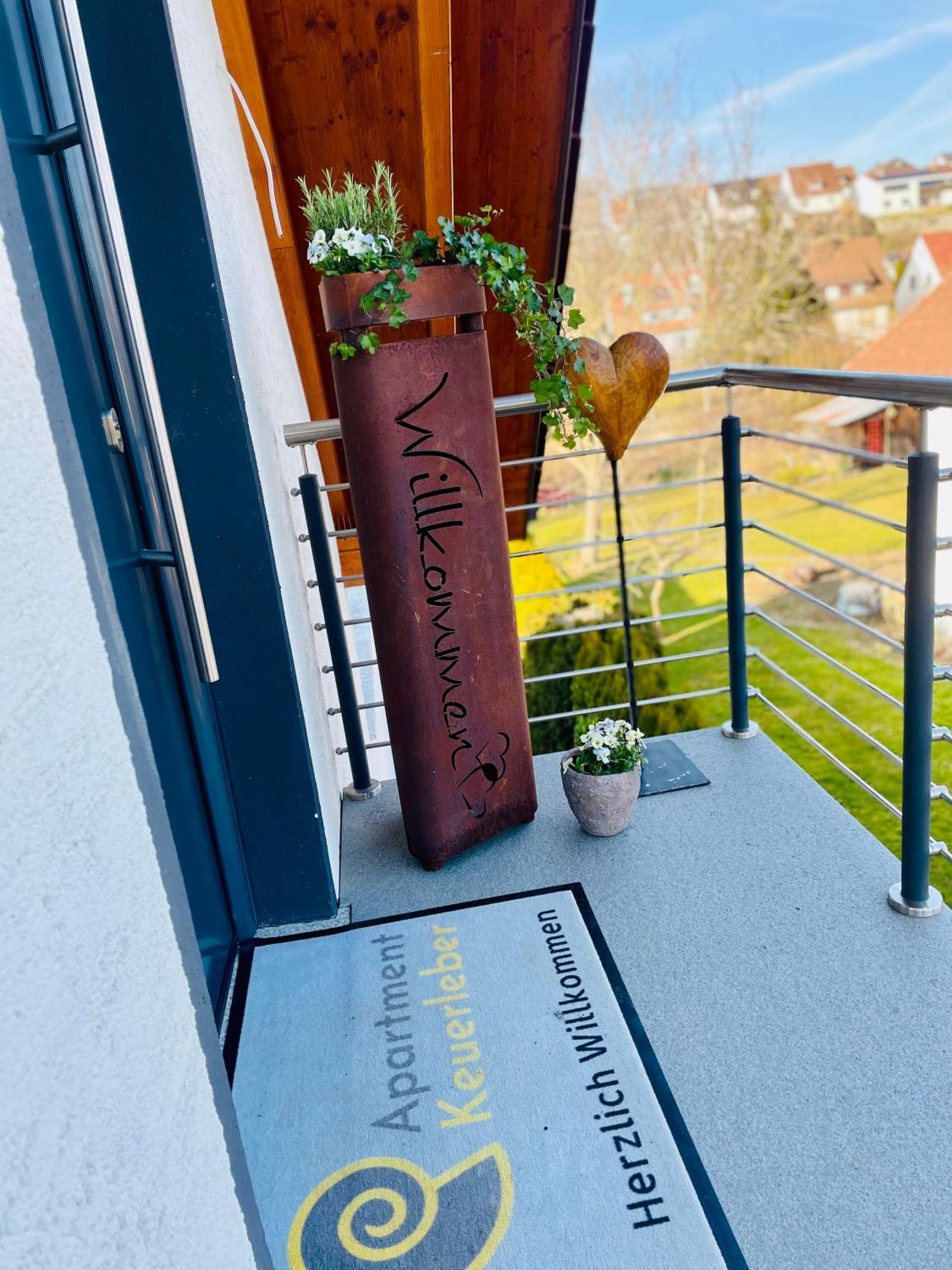 Apartment Keuerleber Holzmaden Екстериор снимка