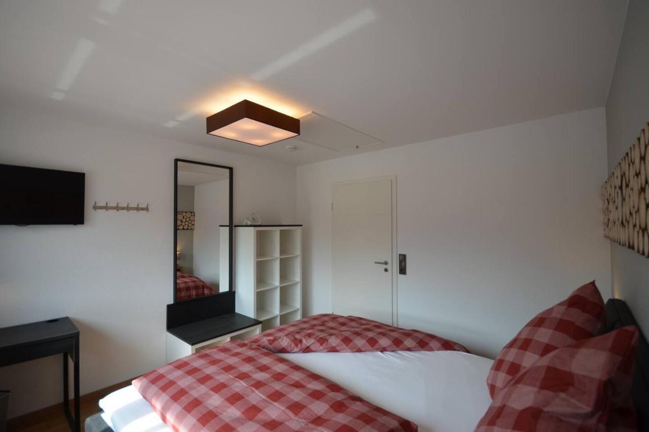 Apartment Keuerleber Holzmaden Екстериор снимка